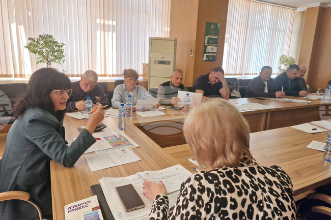 Общо 594 членове на СИК ще бъдат назначени в Разград за парламентарния вот