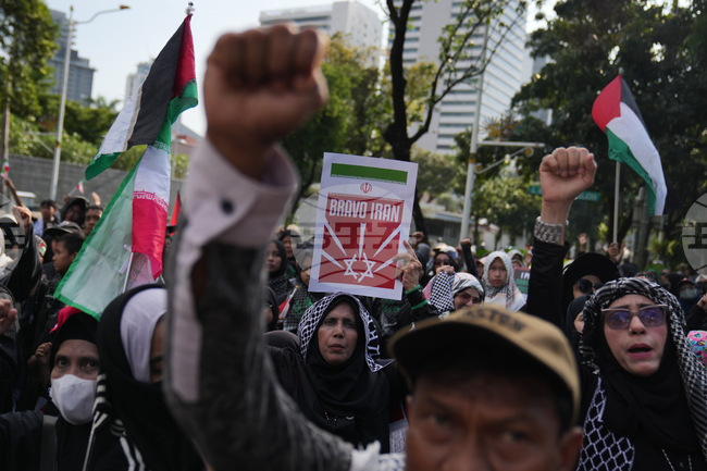 Indonesia Iran US Israel