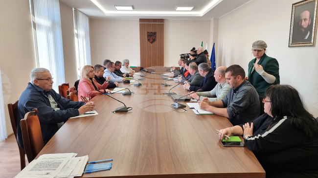 Политическите сили се разбраха за секционните избирателни комисии в община Враца за вота на 19 април