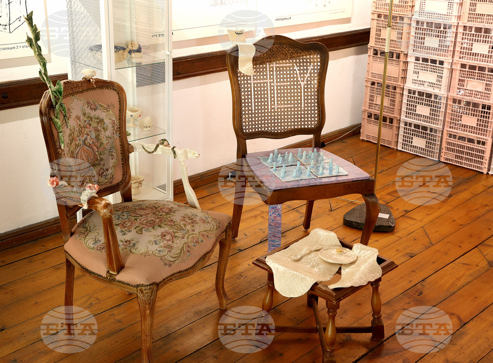 Варна - „РЕ-ГЕНЕРАЦИЯ: Културна рециклирана реалност (КРР)“ - изложба