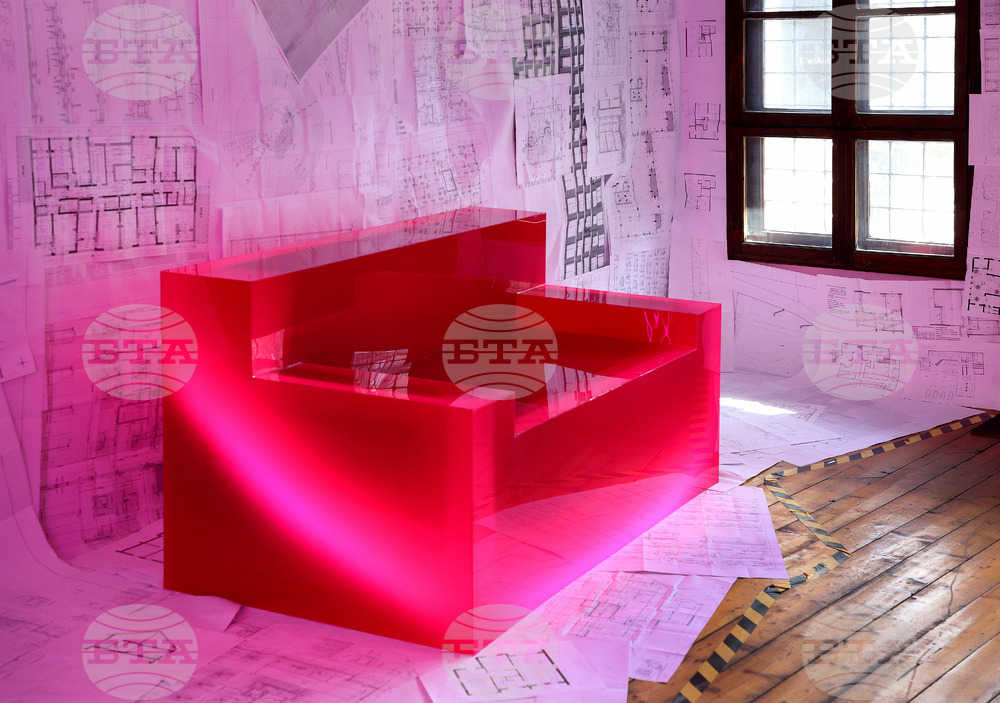 Варна - „РЕ-ГЕНЕРАЦИЯ: Културна рециклирана реалност (КРР)“ - изложба