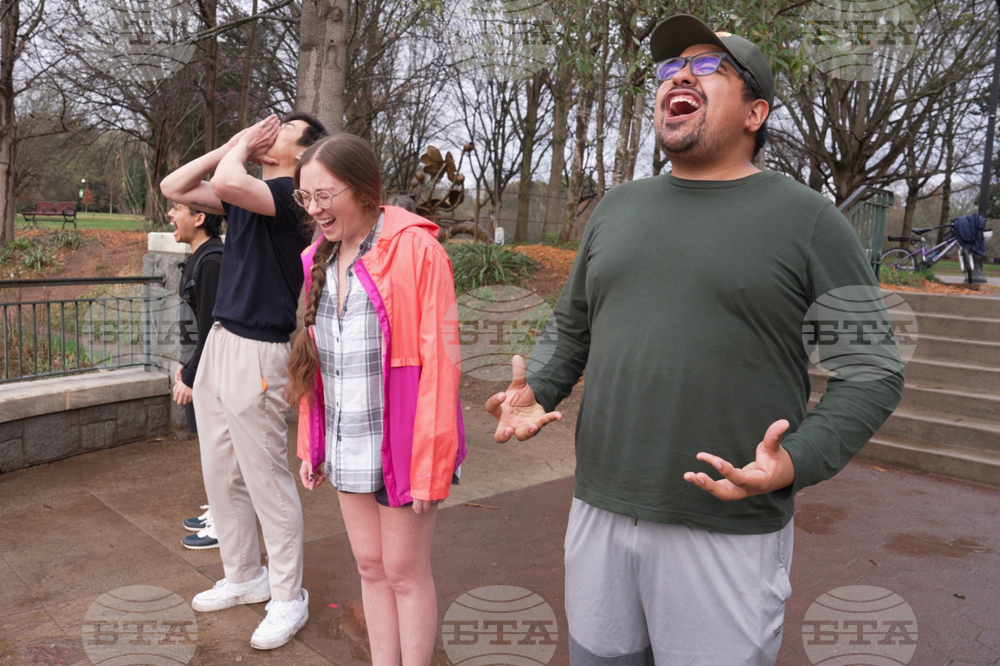 Be Well-Scream Clubs