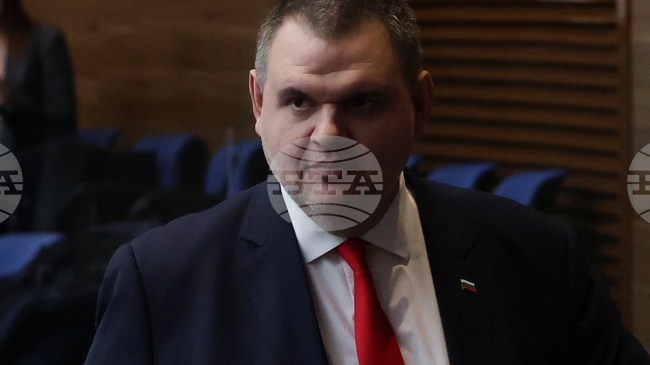 ПП-ДБ показаха, че обичат Америка само когато е тя на Сорос, каза лидерът на „ДПС – Ново начало“ Делян Пеевски