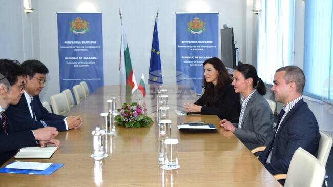 България и Япония ще активизират сътрудничеството си в сферата на иновациите и високите технологии, съобщиха от МИР 