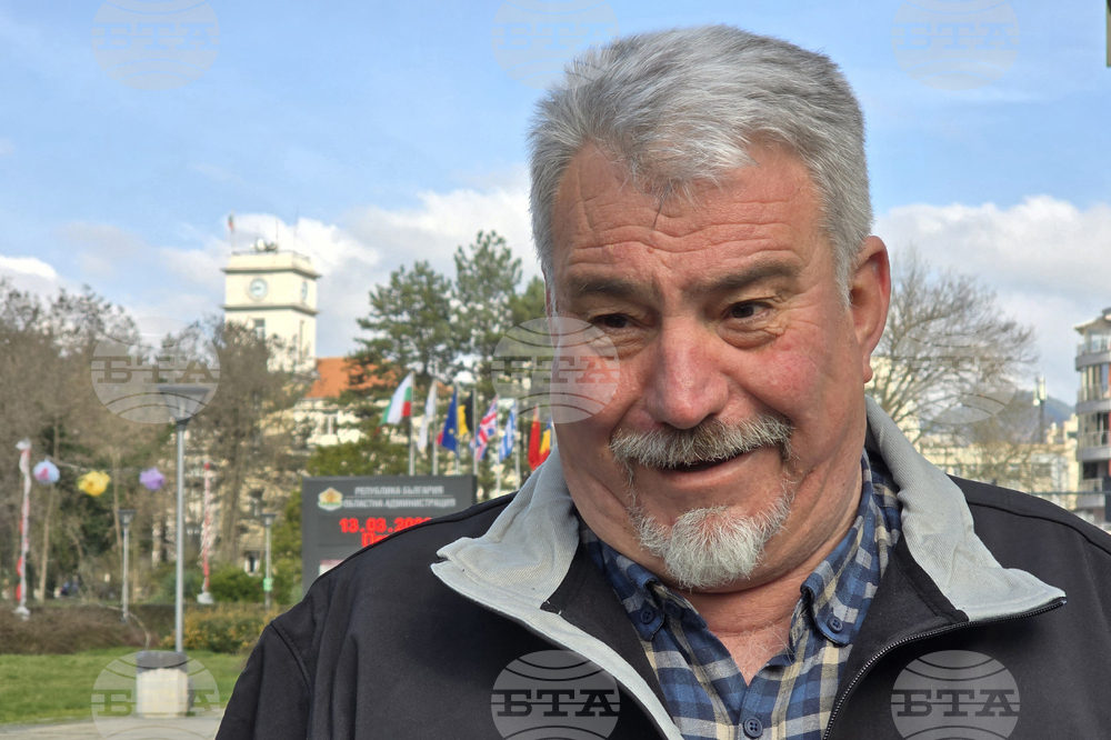 Кърджали - Бойко Бенеков - паметна плоча