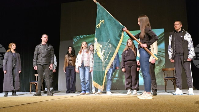 Спектакъл събира ученици и представители на обществения живот в Панагюрище за 150 години от Априлското въстание