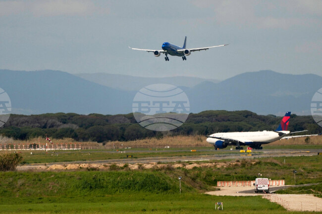 Недостиг на авиационно гориво отчитат на летища в Италия заради напрежението около Ормузкия проток