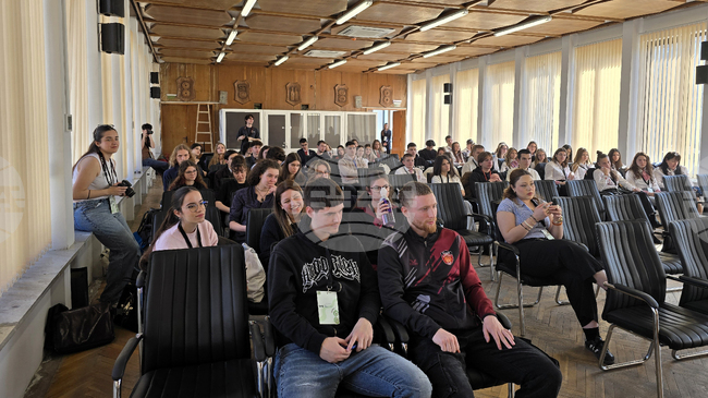Видин е домакин на седмата регионална конференция на Европейски младежки парламент - България