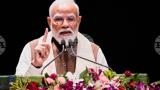 Индия планира изграждането на 100 нови летища и 200 хеликоптерни площадки за засилване на регионалната свързаност