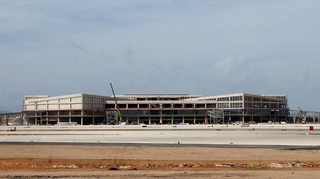 АНА-МПА: Летището в Кастели на остров Крит ще бъде най-модерното в страната, каза гръцкият министър на транспорта