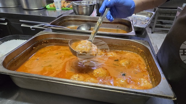 Общинско предприятие „Социални дейности“ във Враца предава около 720 килограма хранителни отпадъци годишно на специализирана фирма