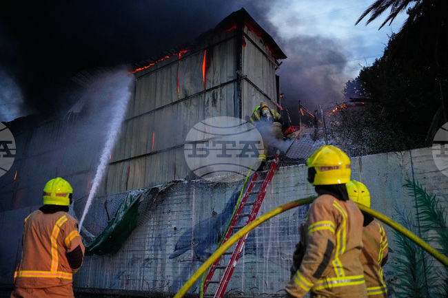 Иранските Гвардейци на революцията са предупредили САЩ да изтеглят предприятията си от региона