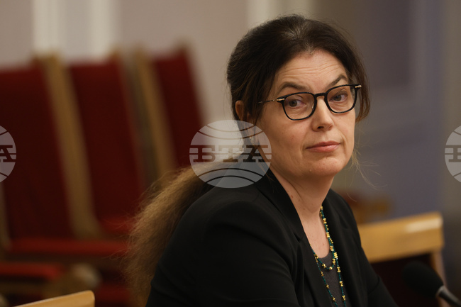 Iva Petrova: Minister of Energy 