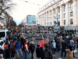 Съдебна палата - протест - Петрохан и Околчица
