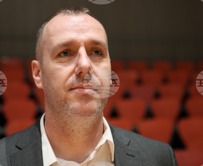 "Практически се борим за място в плейофите", заяви наставникът на Ботев Враца Йован Попович след загубата от Черно море Тича