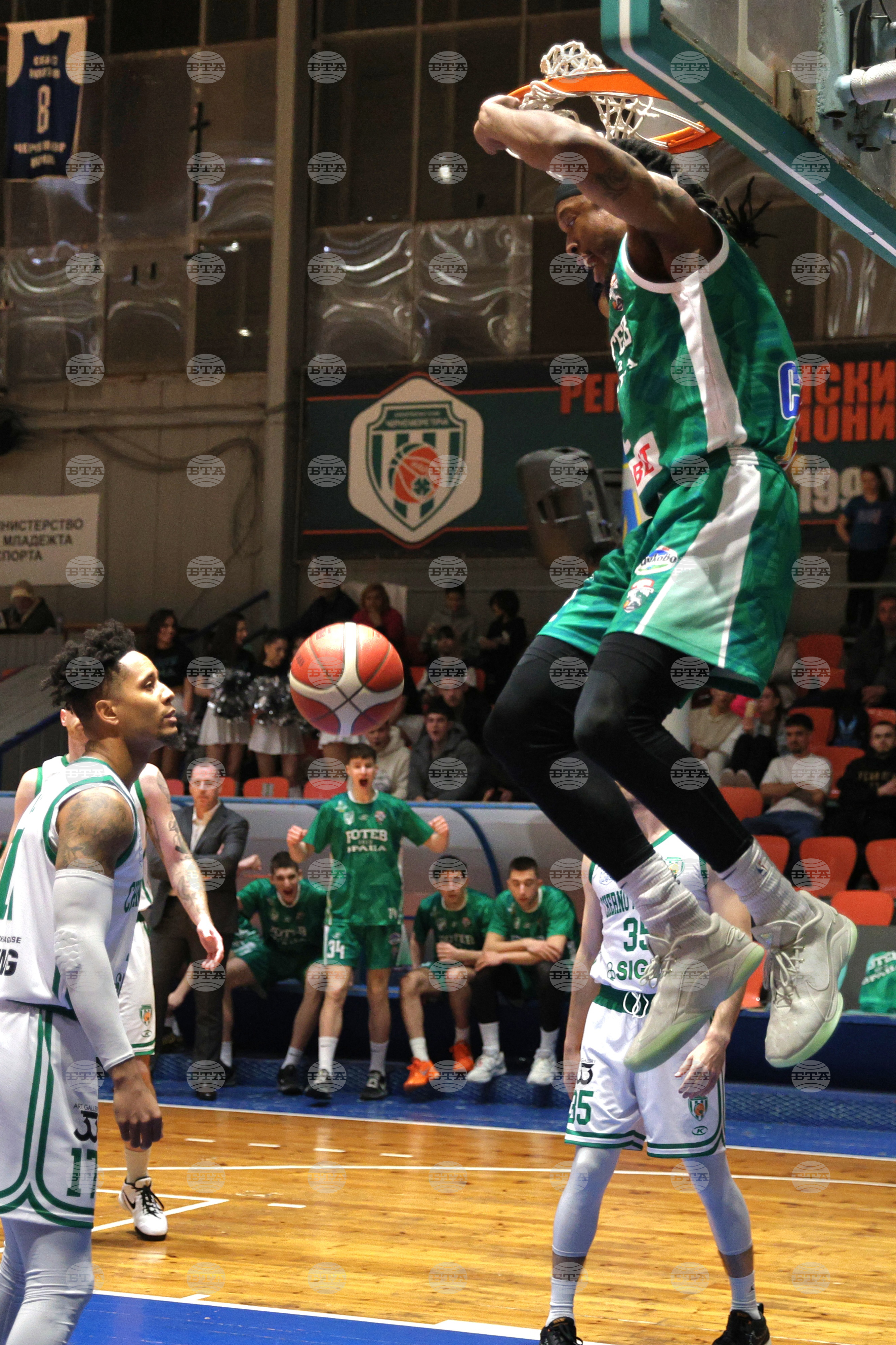 Варна - баскетбол - „Черно море Тича“ - „Ботев“ (Враца)