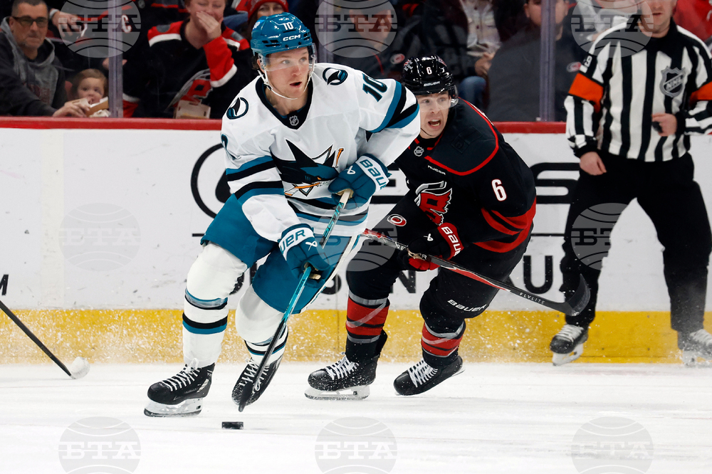 Sharks Dellandrea Hockey