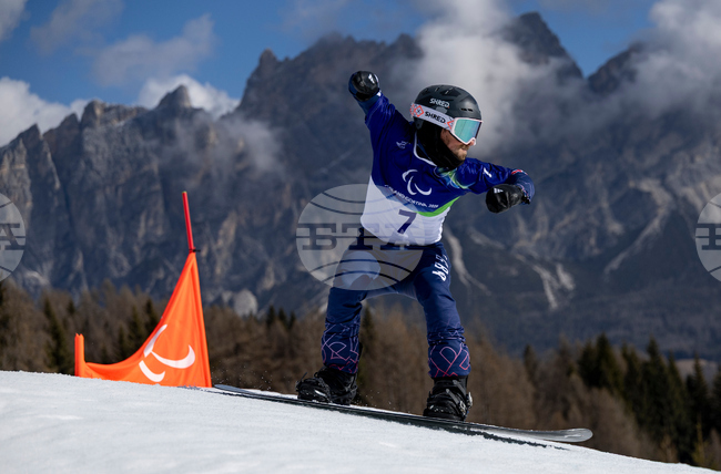 Milan Cortina Paralympics Snowboard