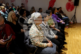 Румъния - Букурещ - филм „Тихи наблюдатели“ - представяне