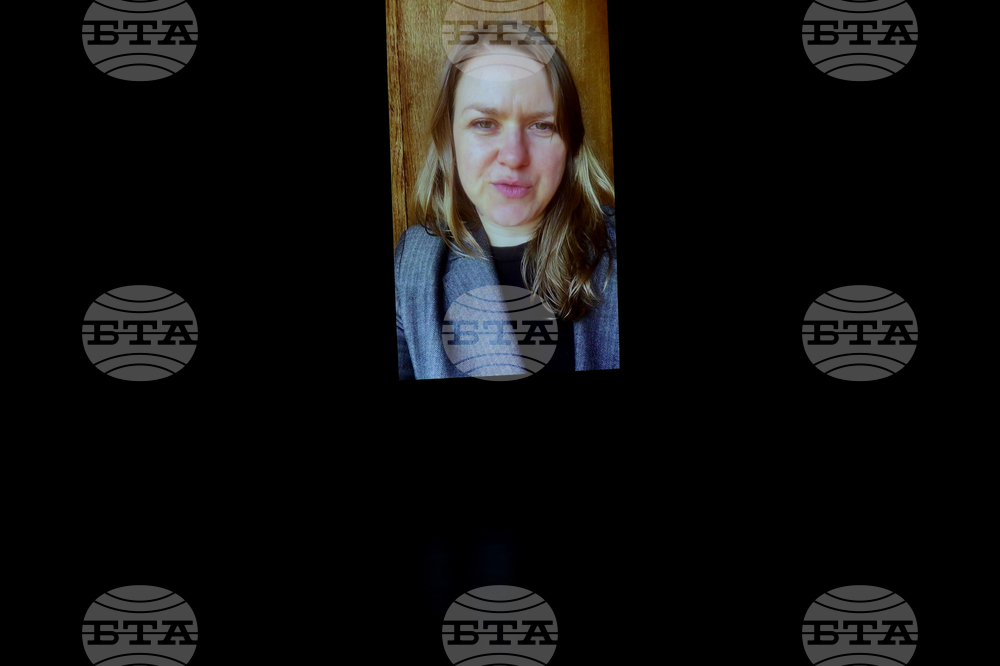 Румъния - Букурещ - филм „Тихи наблюдатели“ - представяне