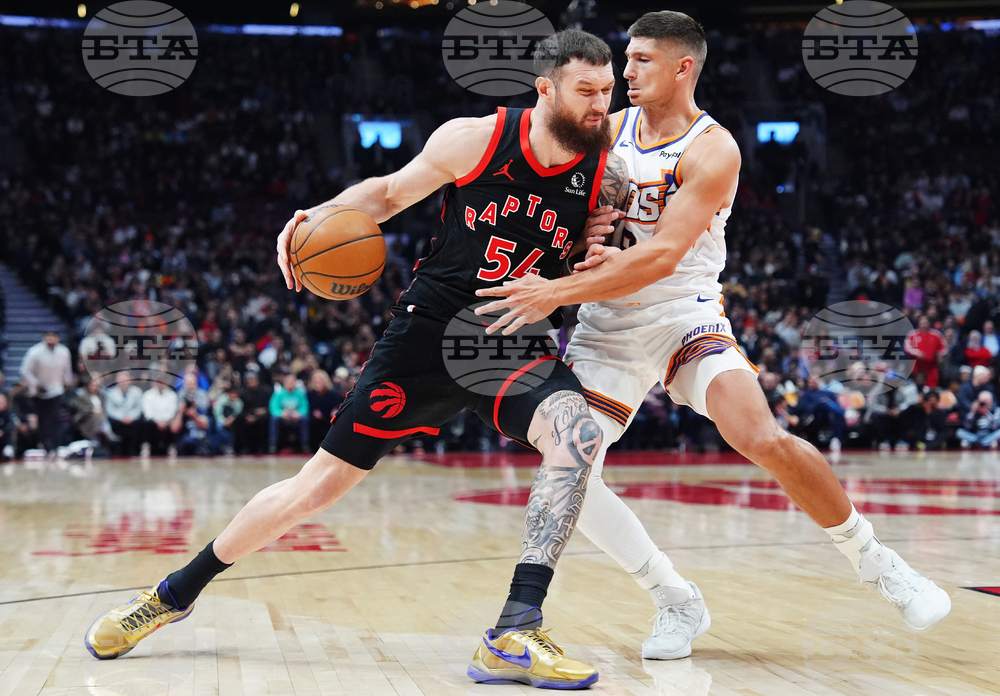 Suns Raptors Basketball