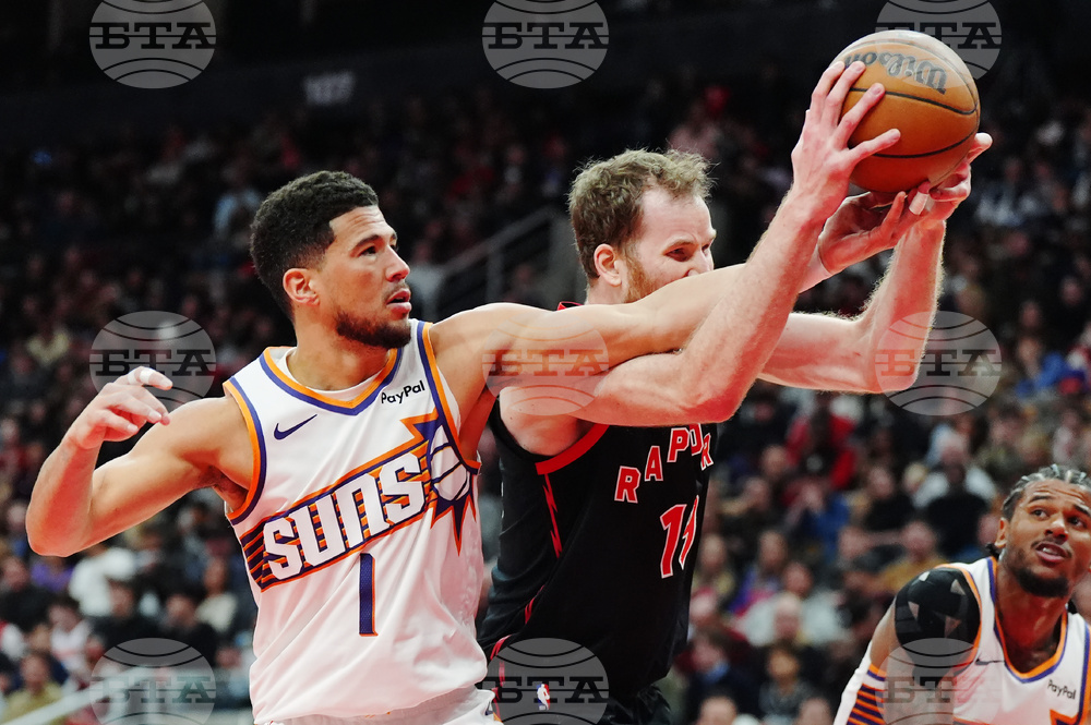 Suns Raptors Basketball