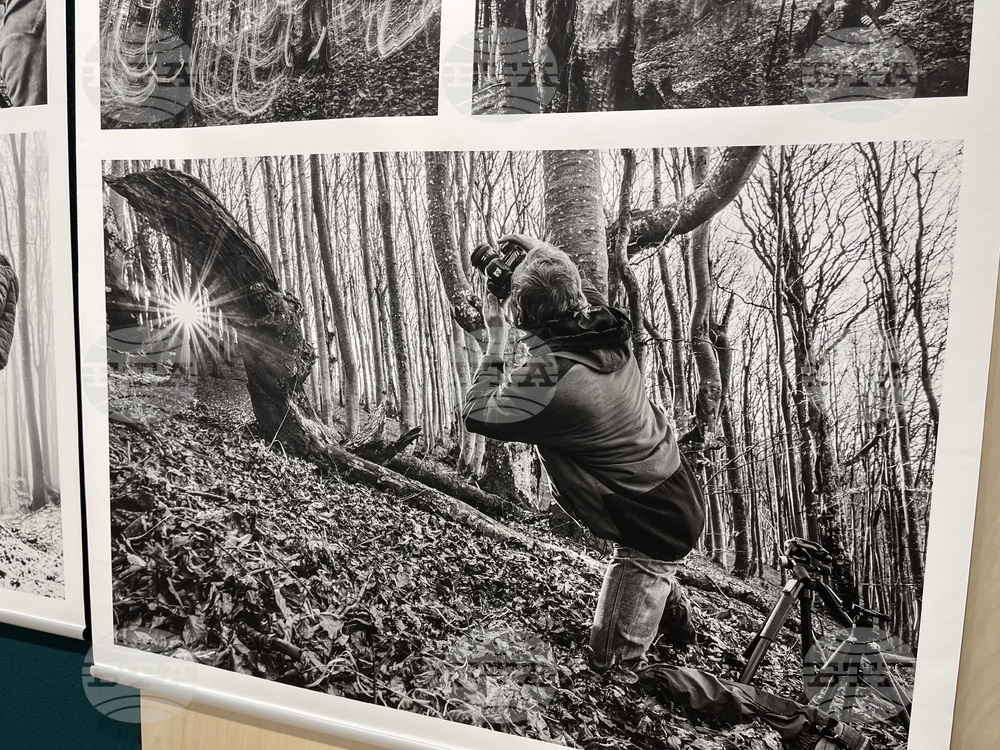 Казанлък - „Един живот" - „Отблизо" - фотоизложби