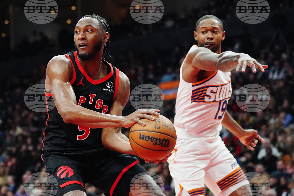 Suns Raptors Basketball