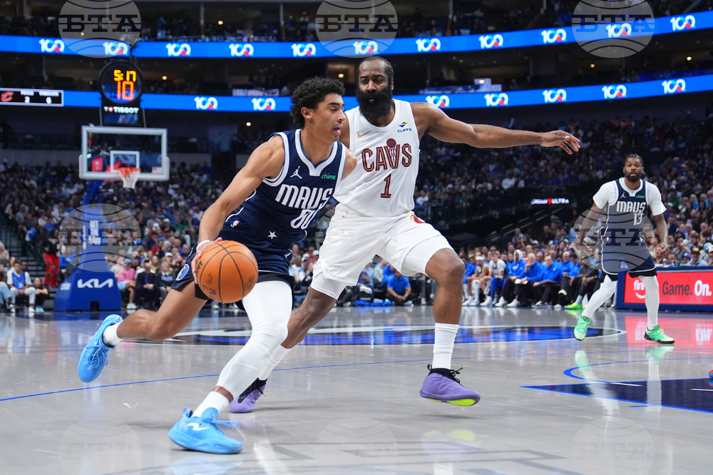 Cavaliers Mavericks Basketball