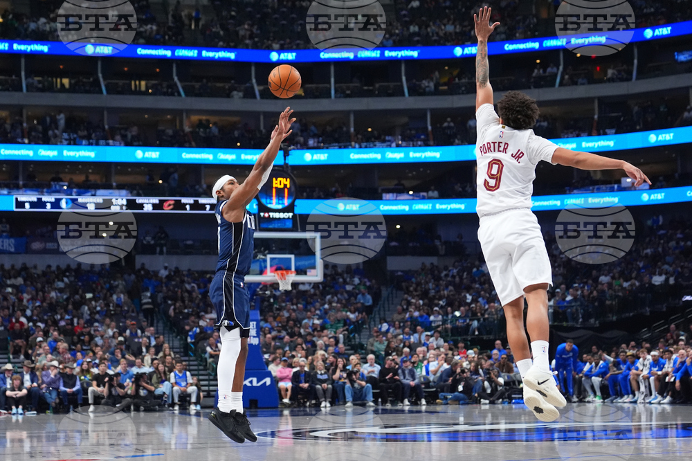 Cavaliers Mavericks Basketball