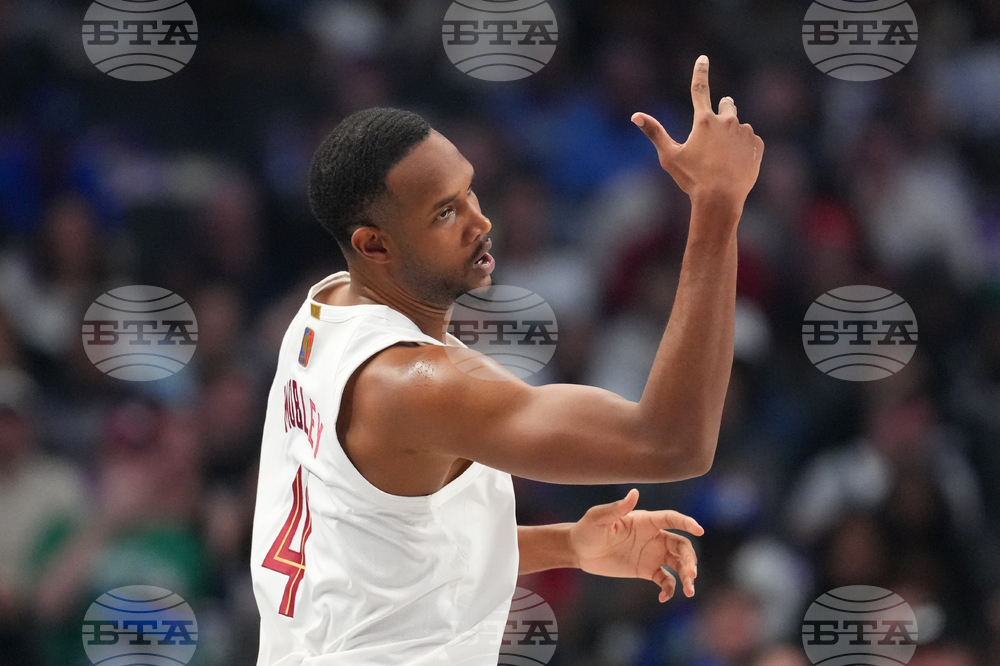 Cavaliers Mavericks Basketball