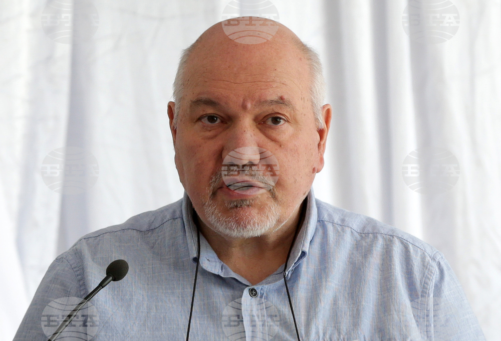 За да се състави правителство, е нужна смелост и политическо майсторство, смята проф. Александър Маринов