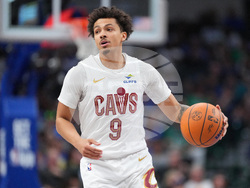 Cavaliers Mavericks Basketball