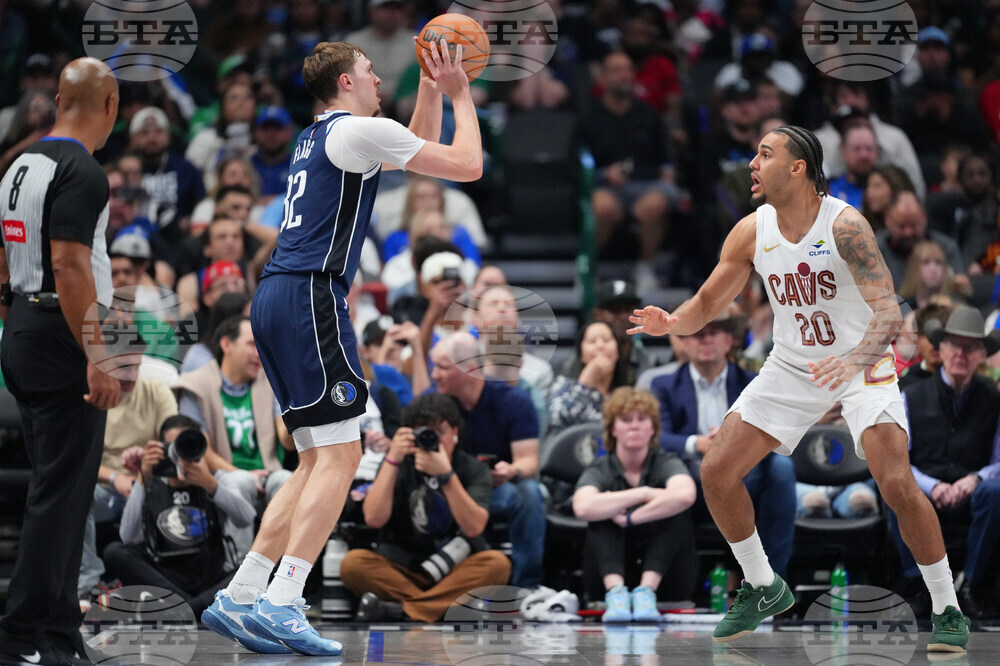Cavaliers Mavericks Basketball