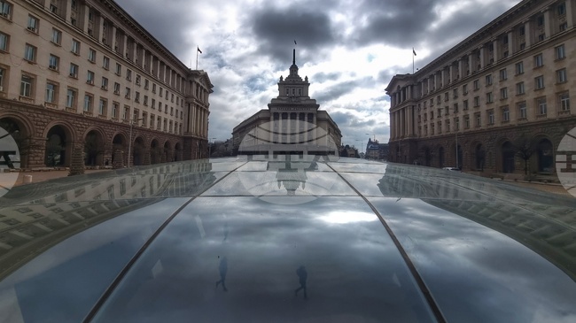 България навлиза в период на траен структурен дисбаланс във фискалната позиция, според публикация на Съвета за икономически анализи