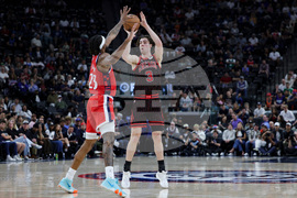 Bulls Clippers Basketball