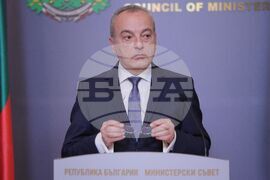 Министерски съвет - великденски добавки - брифинг - Гълъб Донев