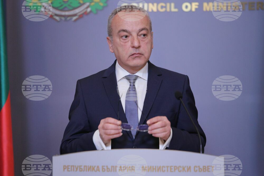 Министерски съвет - великденски добавки - брифинг - Гълъб Донев