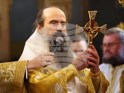 Патриарси Кирил и Неофит - заупокойни богослужения