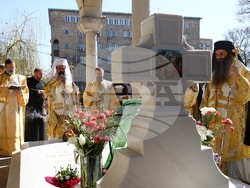 Патриарси Кирил и Неофит - заупокойни богослужения