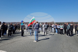 Враца - път - лошо състояние - протест