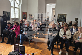 Плевен - „Весталка на операта“ - книга - представяне