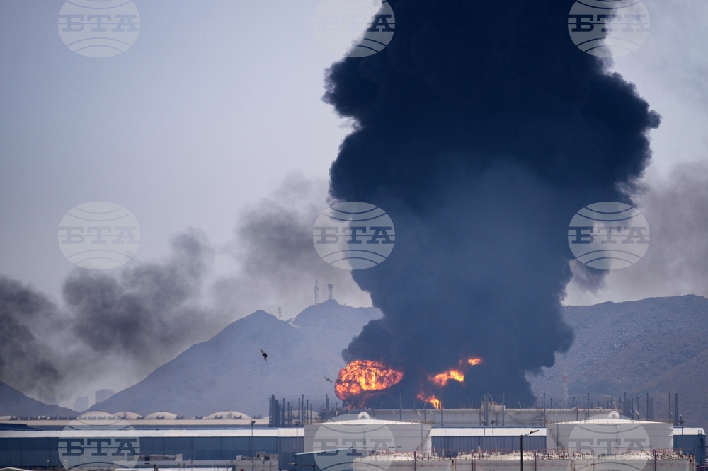 APTOPIX Emirates Iran US Israel