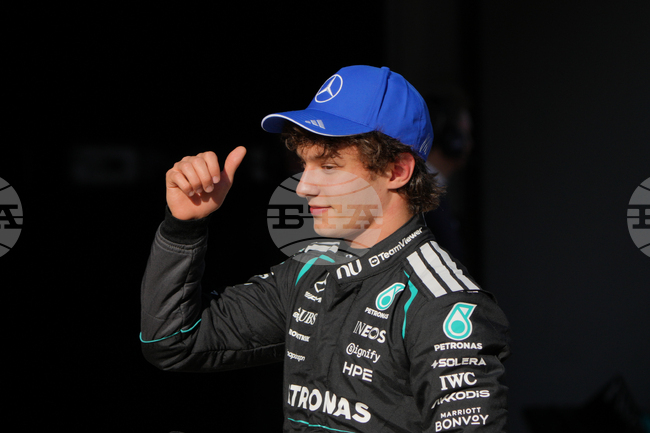 Кими Антонели е съсредоточен изцяло върху неделното състезание за Голямата награда на Китай във Формула 1, въпреки трудностите в квалификацията