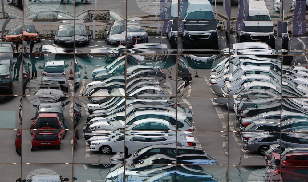 Decline in New Car Registrations in Bulgaria, EU in September 2024