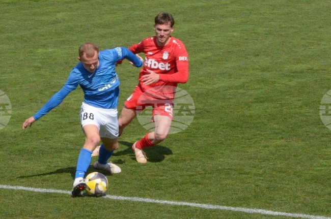 ЦСКА 1948 победи Спартак 1918 Варна с гол в последната минута на добавеното време