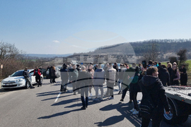 Враца - път - лошо състояние - протест