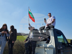 Враца - път - лошо състояние - протест