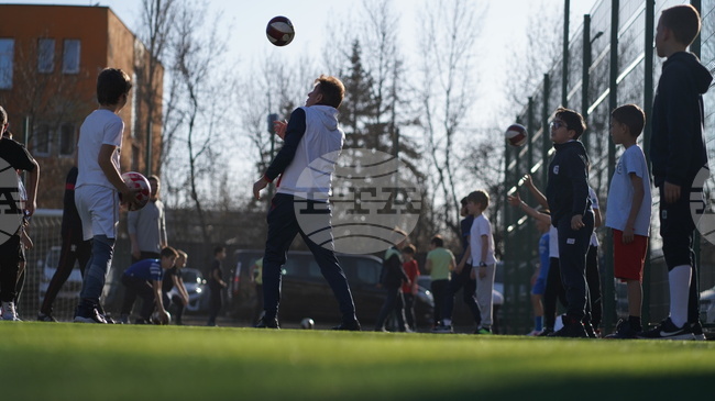 Директорът на Академия Каляри гостува в България като част от четиристранен договор 