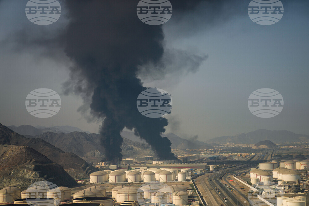 APTOPIX Emirates Iran US Israel